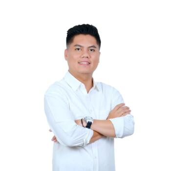 Babysitting job in Bekasi: babysitting job Daniel