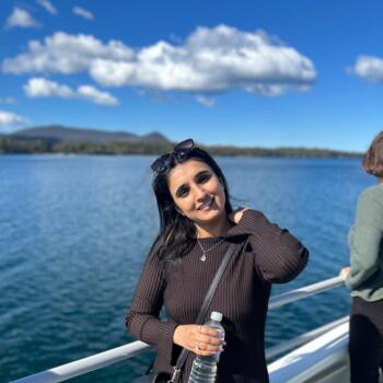 Baby-sitter in Geelong: Yas