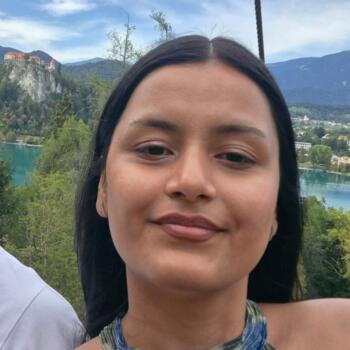 Babysitter Aalborg: Priya