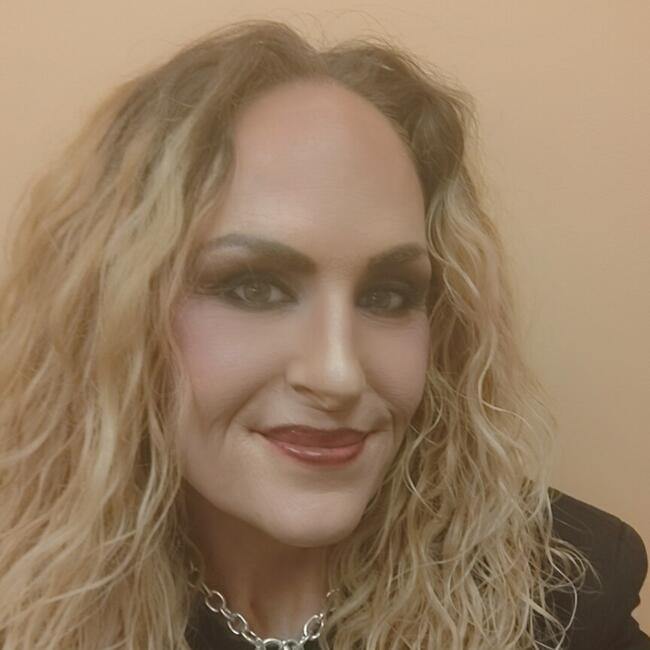 Babysitter in Millington (Michigan): Dawn