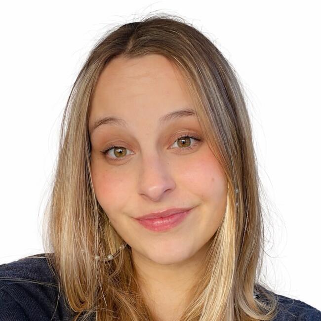 Niñera en Pineda: Helena