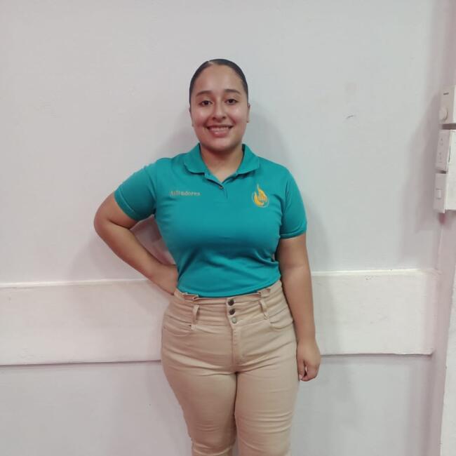 Babysitter in Puerto Limón: Jensy