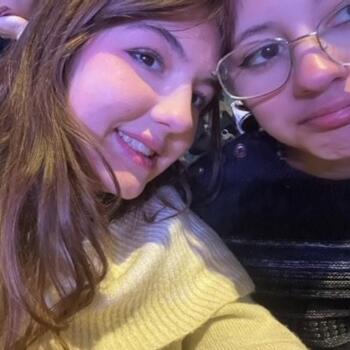 Babysitter in Saint-André-les-Vergers: Ambre