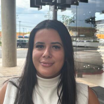 Babysitter in Charleroi: Gabriela