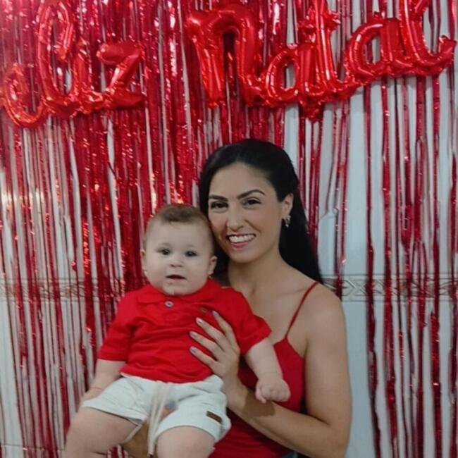 Emprego de babá em Curitiba: Ana Luiza