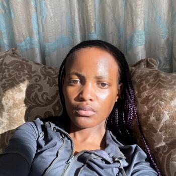 Babysitter in Stellenbosch: Yonela