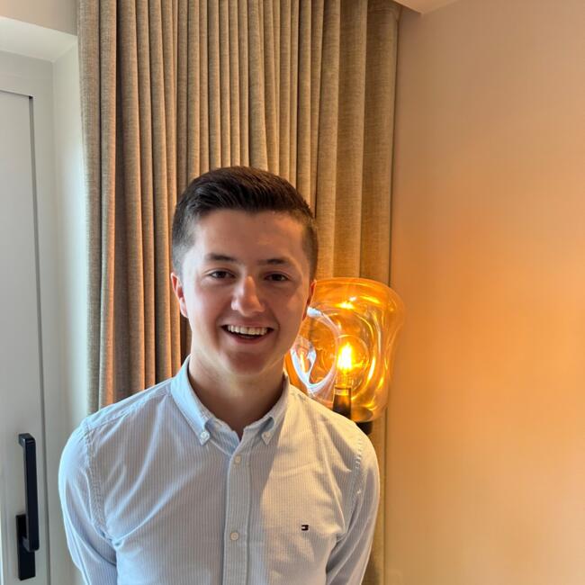 Babysitter in Ypern: Lennert