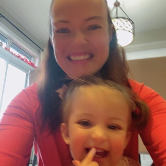 Baby-sitter in Sainte-Catharine: Sarah