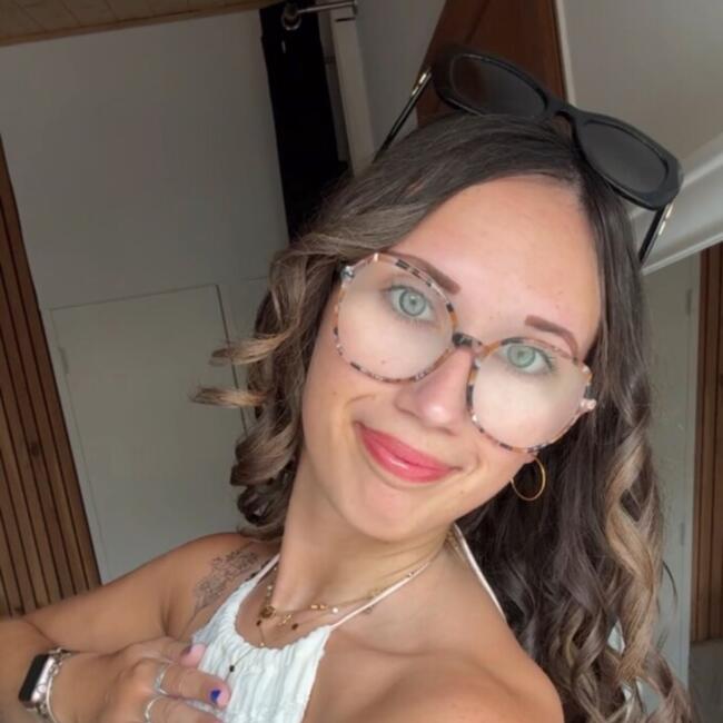 Babysitter in Semussac: Erin