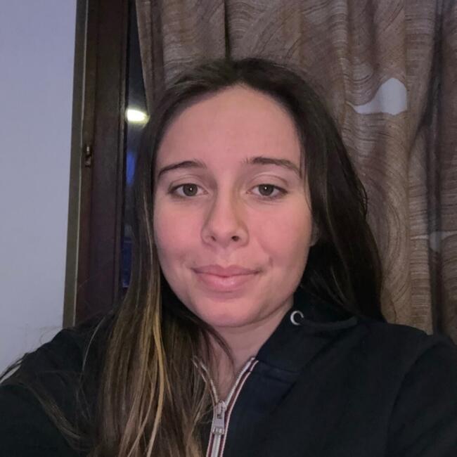 Babysitter in Ham-sur-Heure-Nalinnes: Eléonor