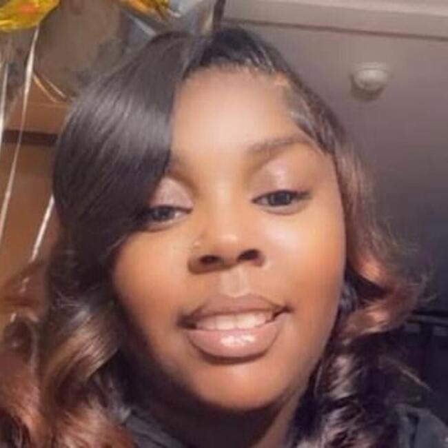 Babysitter in Montgomery: Edwina