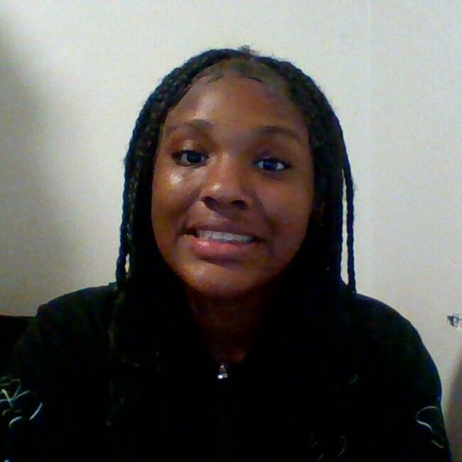 Babysitter in Sacramento: Mariah