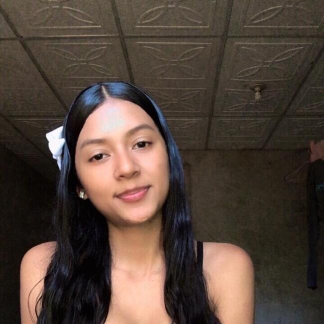 Babysitter in Panama City: Evelin