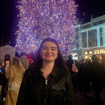 Babysitter in Enfield: Louise