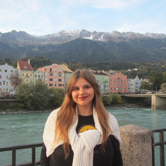 Babysitter in Wien: Dana