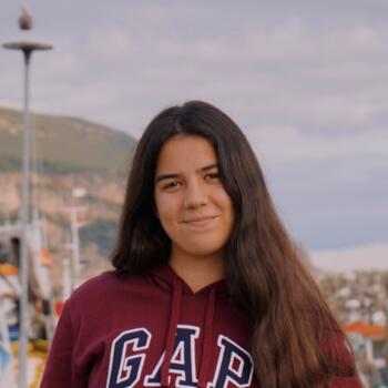 Babysitter Sesimbra: Madalena