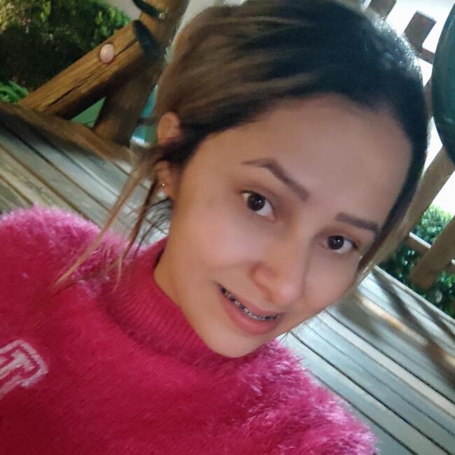 Babá em Ponta Grossa: Raihane