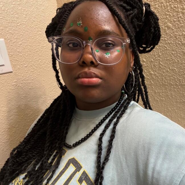 Babysitter in Anchorage: Josephine