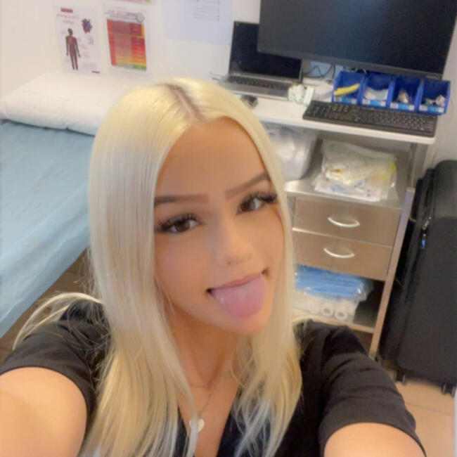 Babysitter in Tweed Heads: Maddi