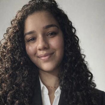 Babysitter Charleroi: Gabriely