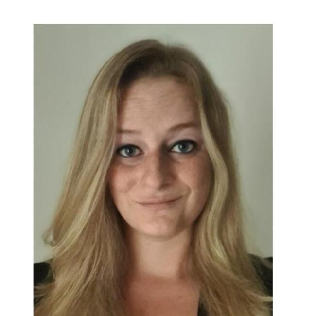 Babysitter in Altstätten: Stefanie