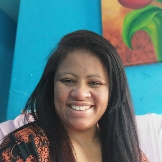 Babysitter in São Paulo: Elaine