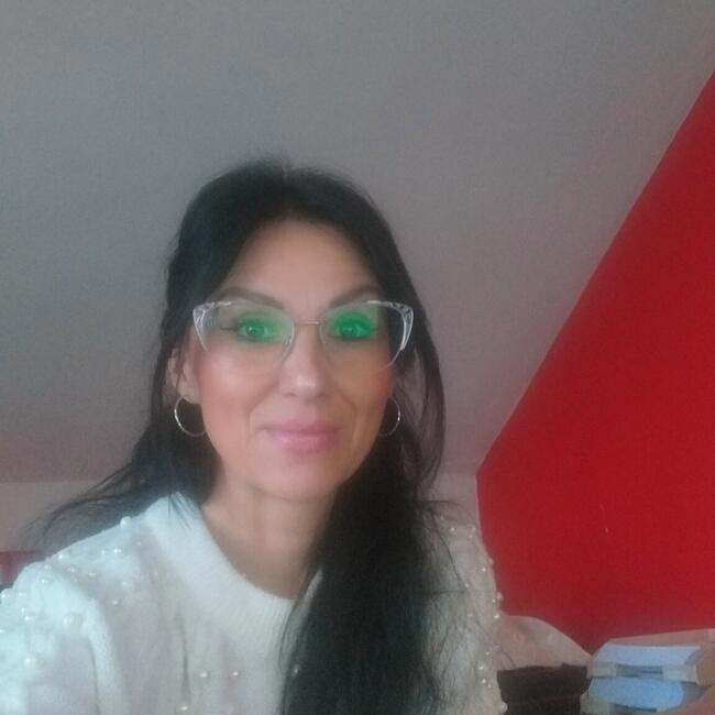 Babysitter in Stari Banovci: Zlata