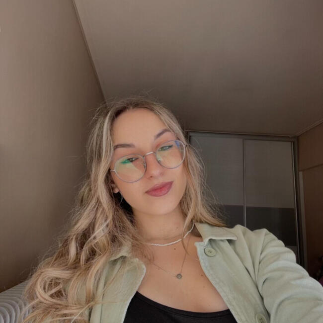 Babysitter in Rethymno: Maria