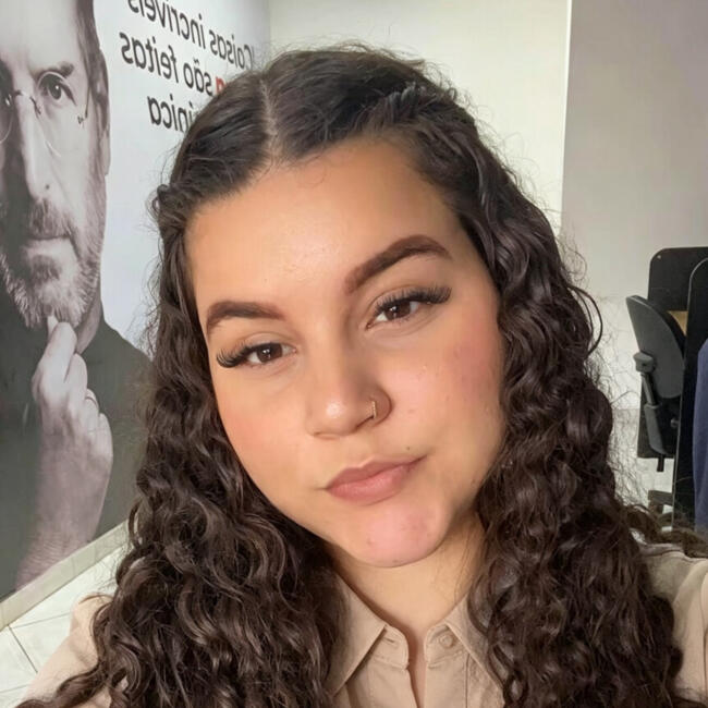 Babysitter in São Paulo (São Paulo): Isabelly