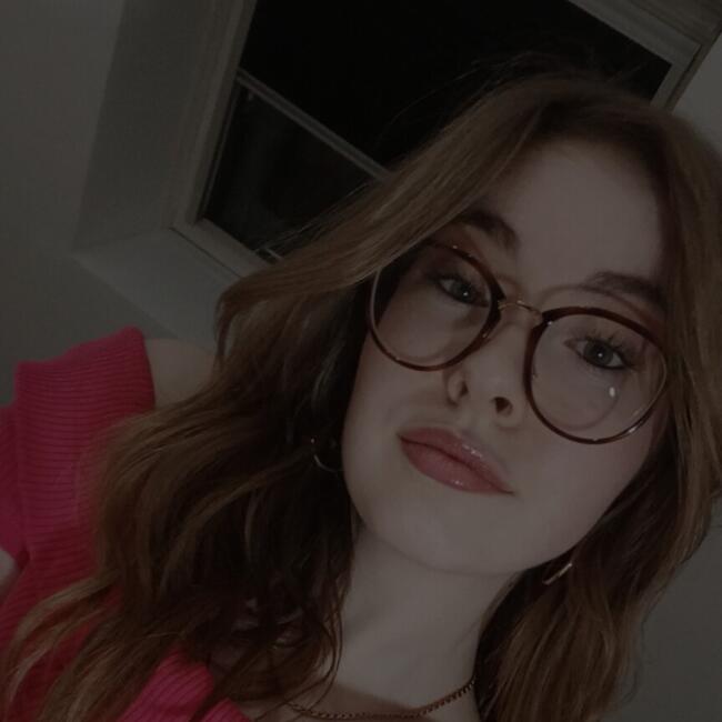 Babysitter in Semblançay: Thalya