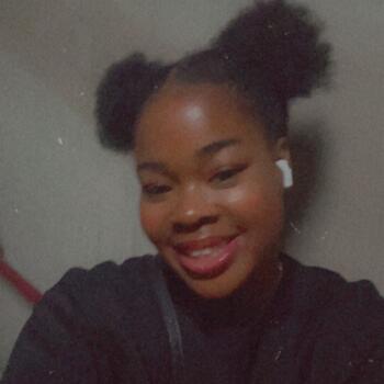 Baby-sitter in Carrières-sous-Poissy: Barbara