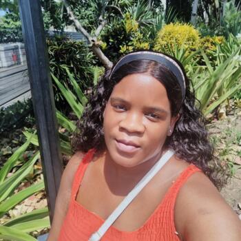 Babysitter in KwaMashu: Nonhle
