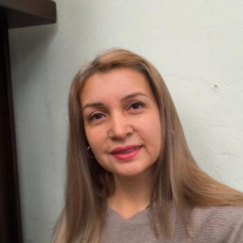 Niñera Bogotá: María Adelaida
