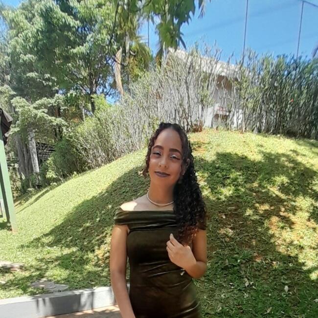 Babysitting job in Francisco Morato: Amanda