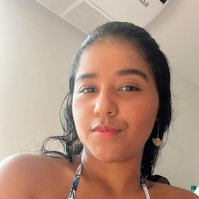 Babysitter in Vitória de Santo Antão: Camilla