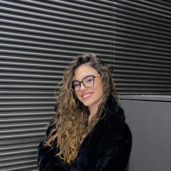 Babysitter Paredes: Diana