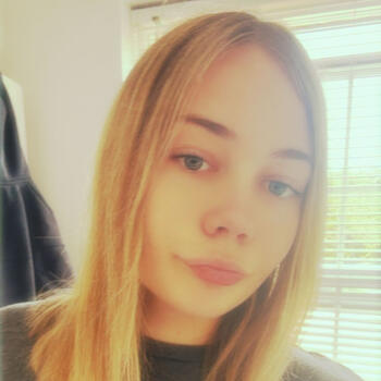 Babysitter Billericay: Chloe