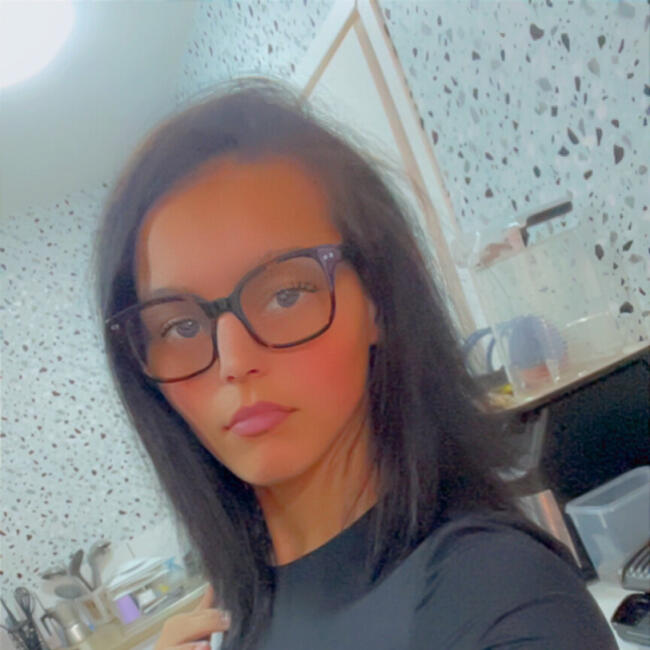 Babysitter in Roubaix: Lea