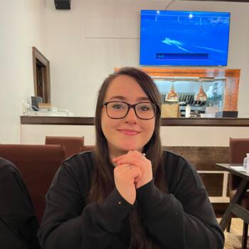 Babysitting job in Victoria Harbour (Ontario): babysitting job Aley