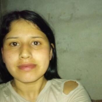 Niñera en González Catán: Camila
