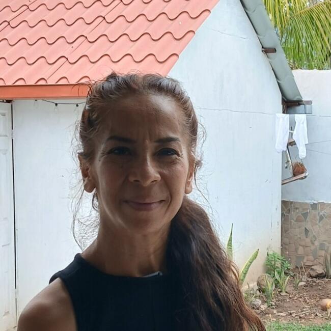 Babysitter in Guazapa: Carolina