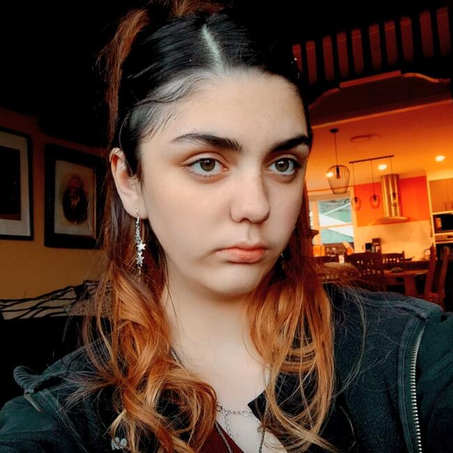 Babysitter in Waimarama: Carmelita