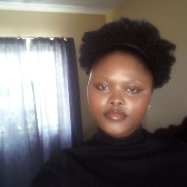 Babysitter in Cape Town: Tshepi