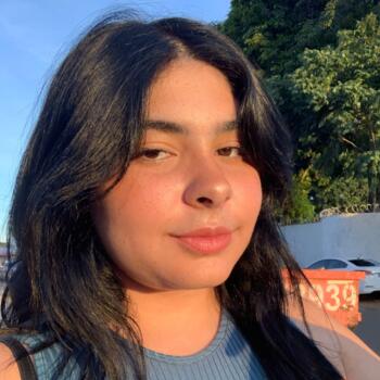 Babá em Goiânia: Ana