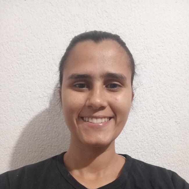 Babysitter in Guarulhos: Juliana