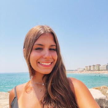 Baby-sitter in Amadora: Glenda