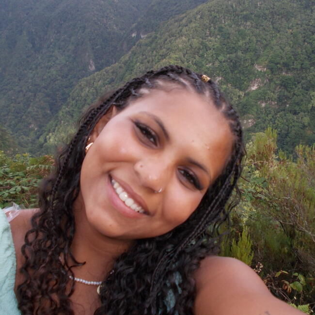 Babysitter em Pataias: Eliane