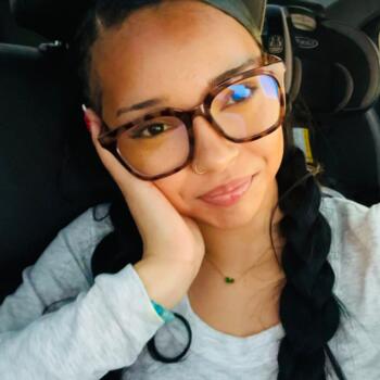 Babysitter Puyallup: Illiana
