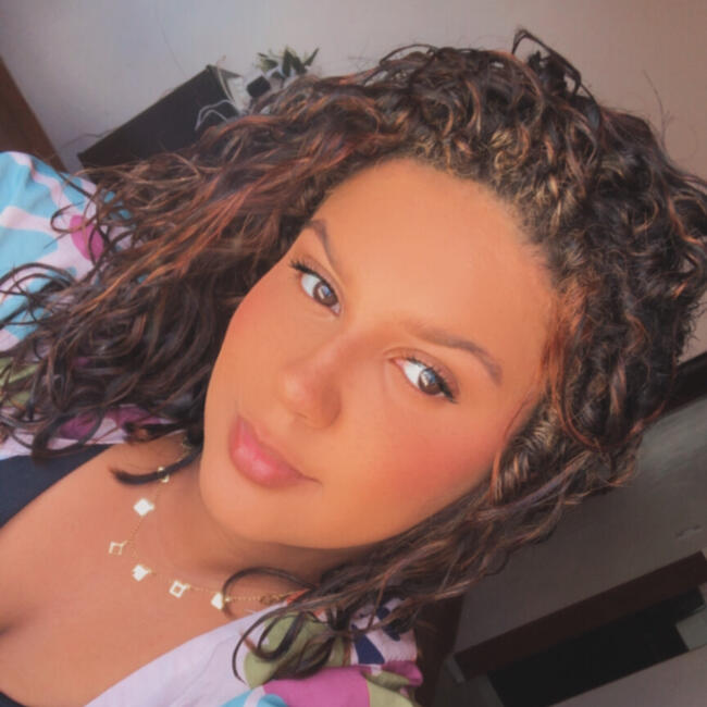 Babysitter in Três Corações: Lavínia rodrigues