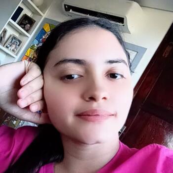 Babysitter in Fortaleza: Dayane